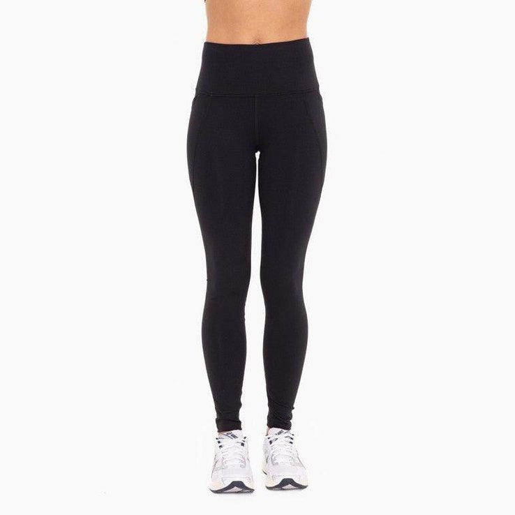 Women's Activewear Tapered Band Essential Solid Highwaist Leggings