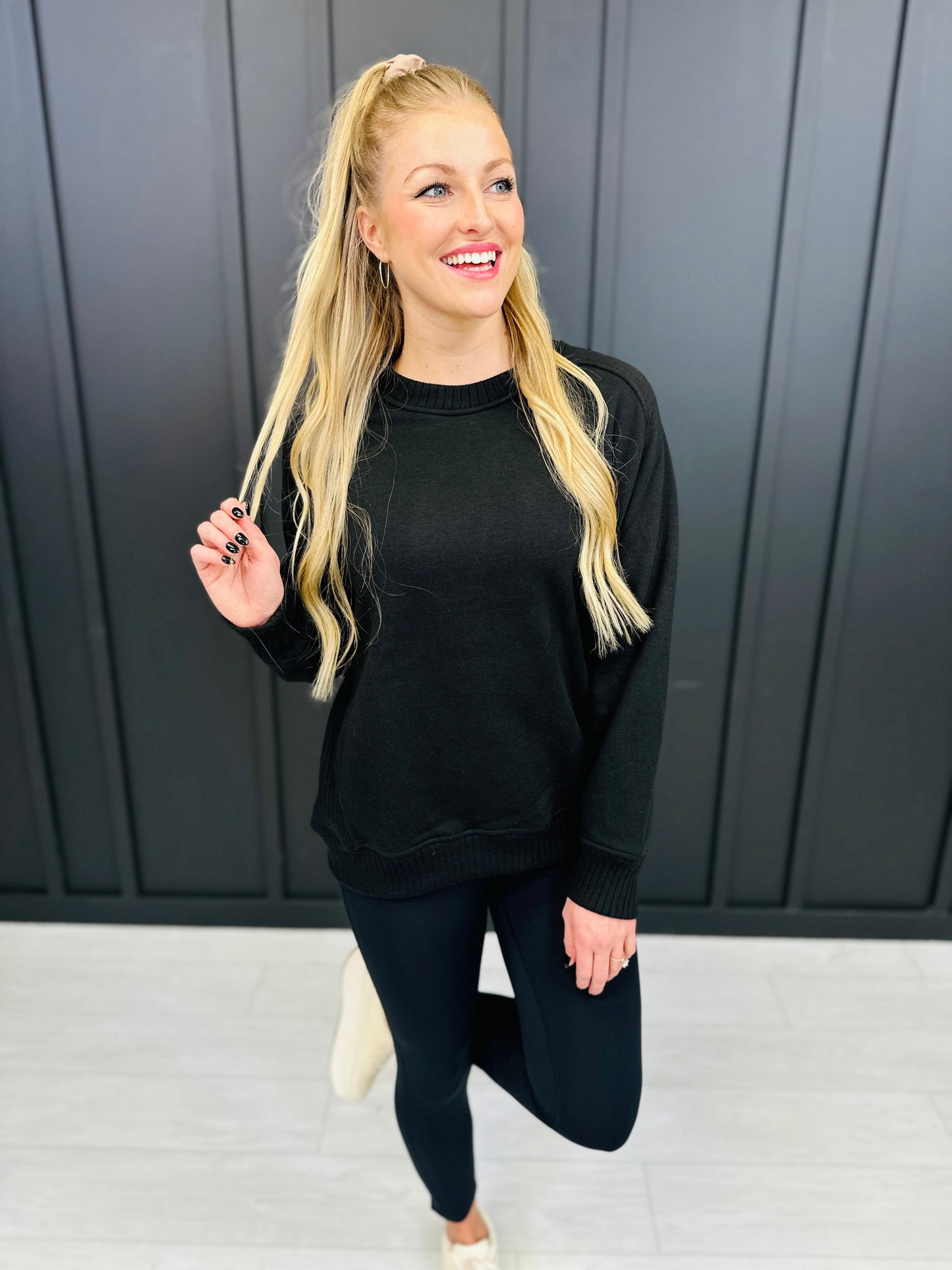 REG/CURVY Keep Making Moves Sweatshirt- Multiple Colors!