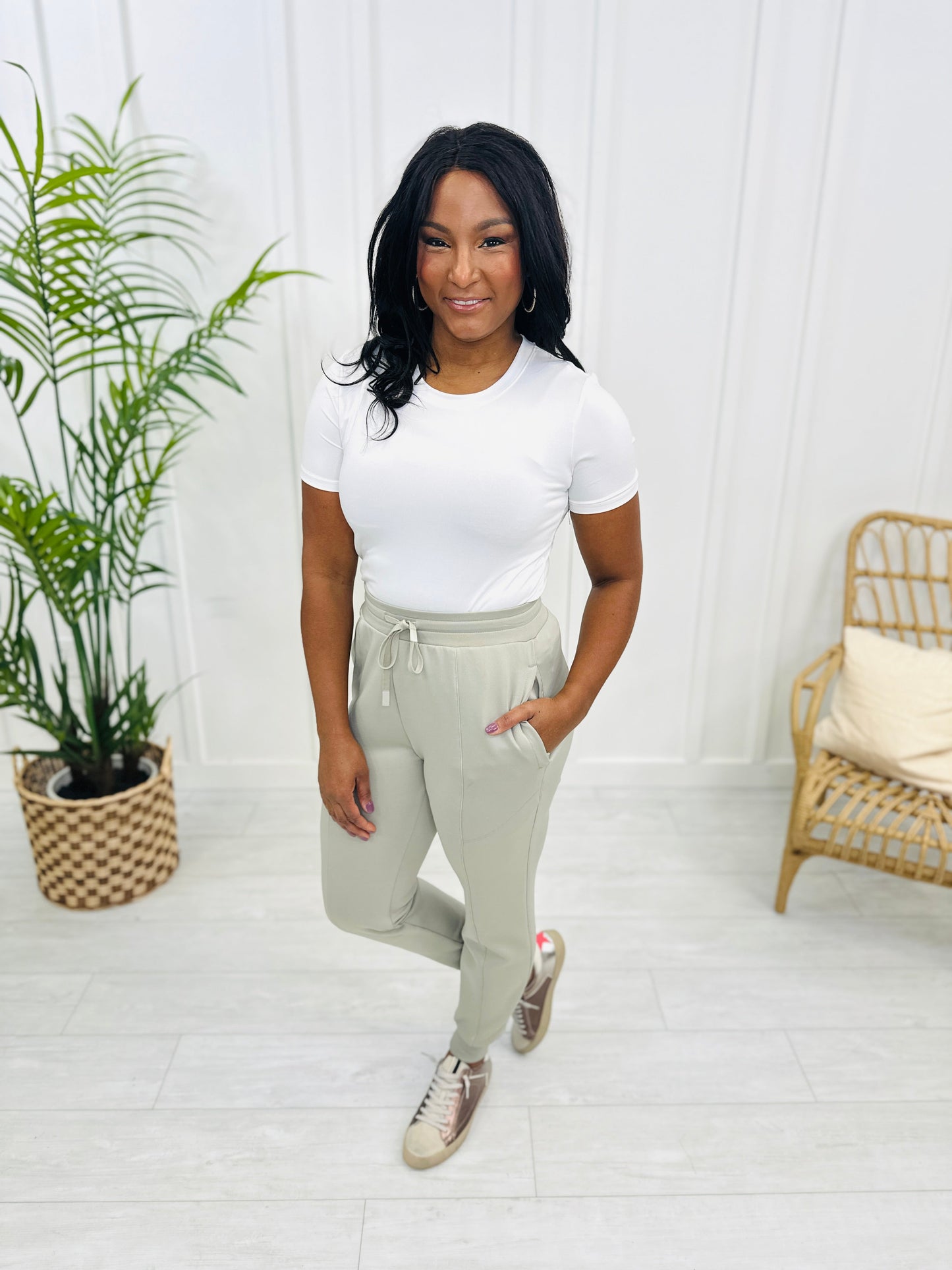 REG/CURVY Growth Mindset Bottoms In Ash Grey