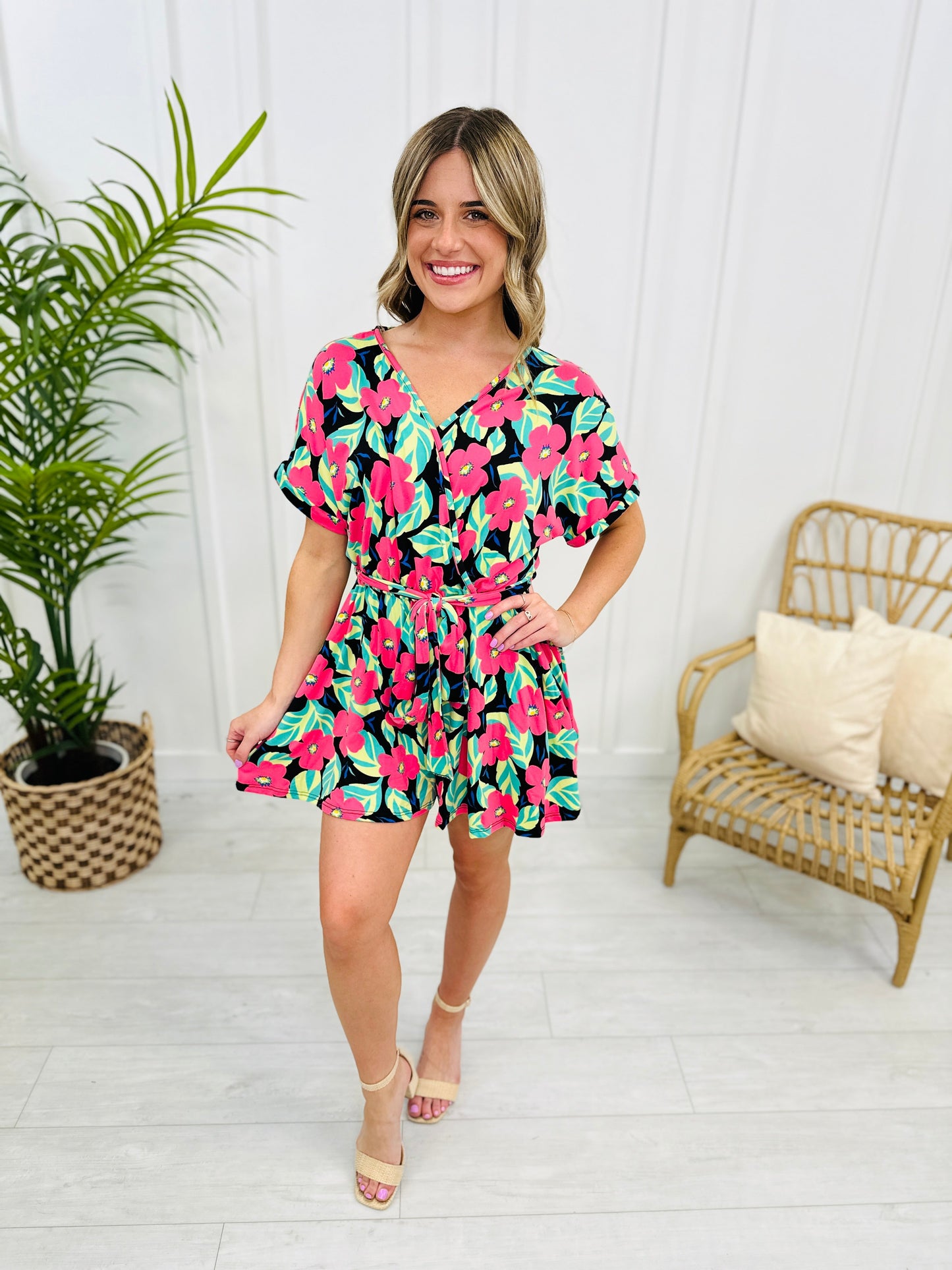 REG/CURVY Going In Style Romper