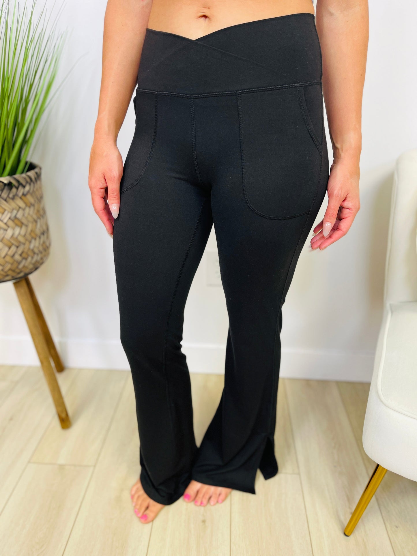 RESTOCK!! DOORBUSTER! PLUS/REG CROSS OVER WAISTBAND Yoga Pants-Multiple Colors!