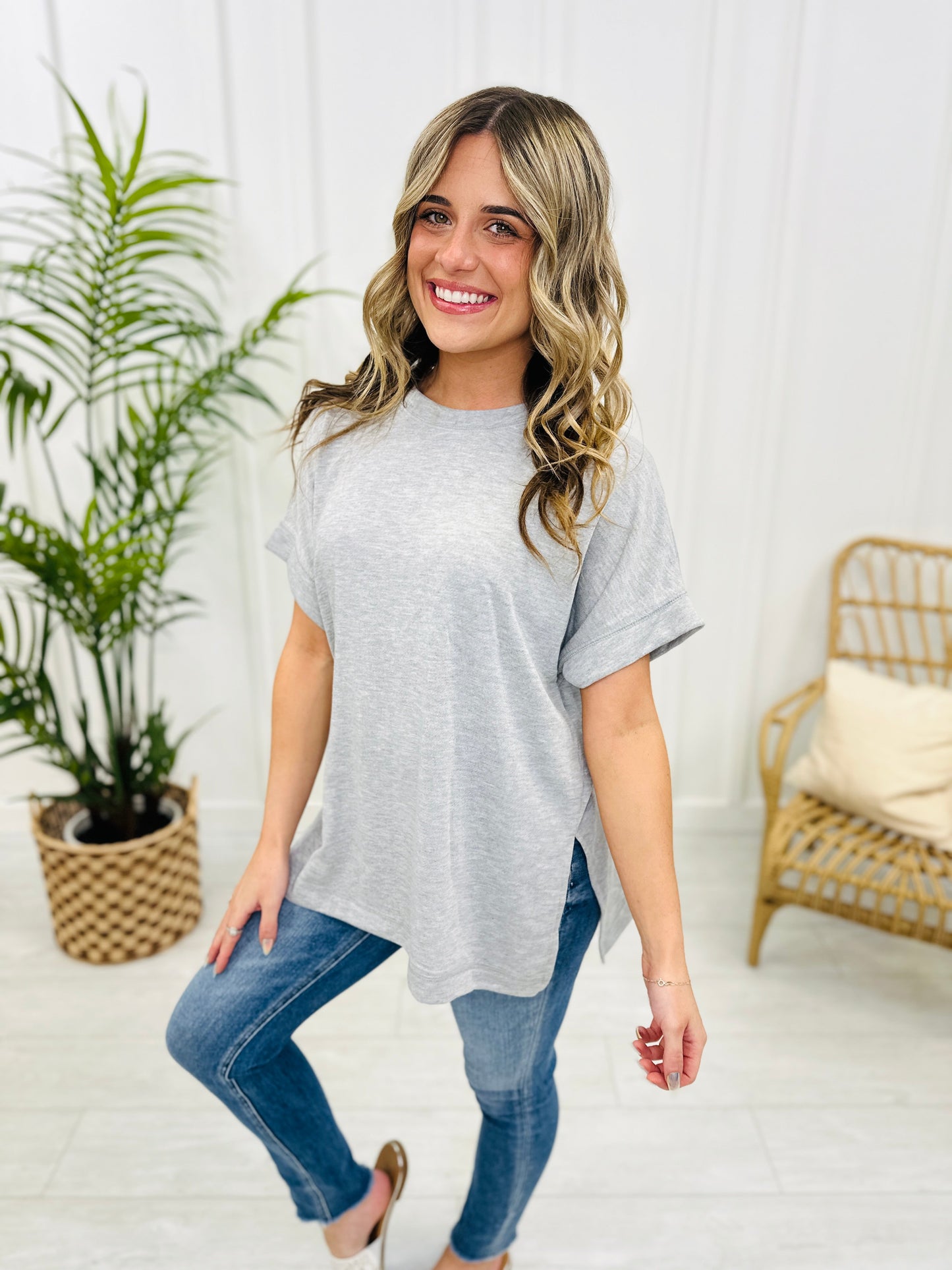 REG/CURVY She's A Go Getter Top- Multiple Colors!