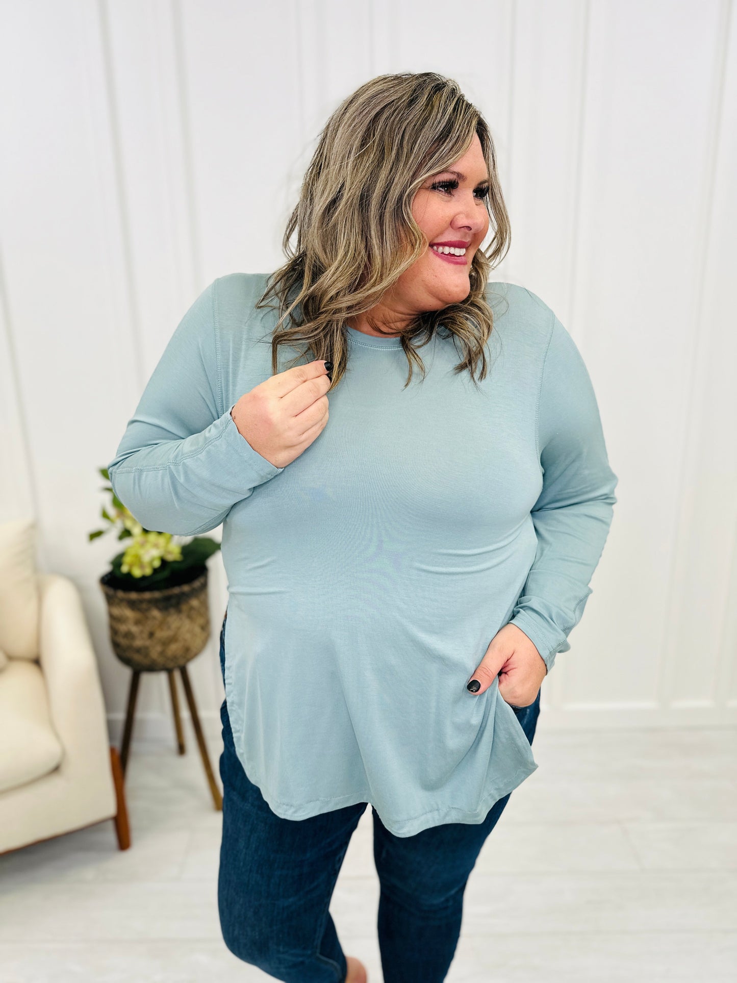 REG/CURVY Ideal Vision Top- Multiple Colors!