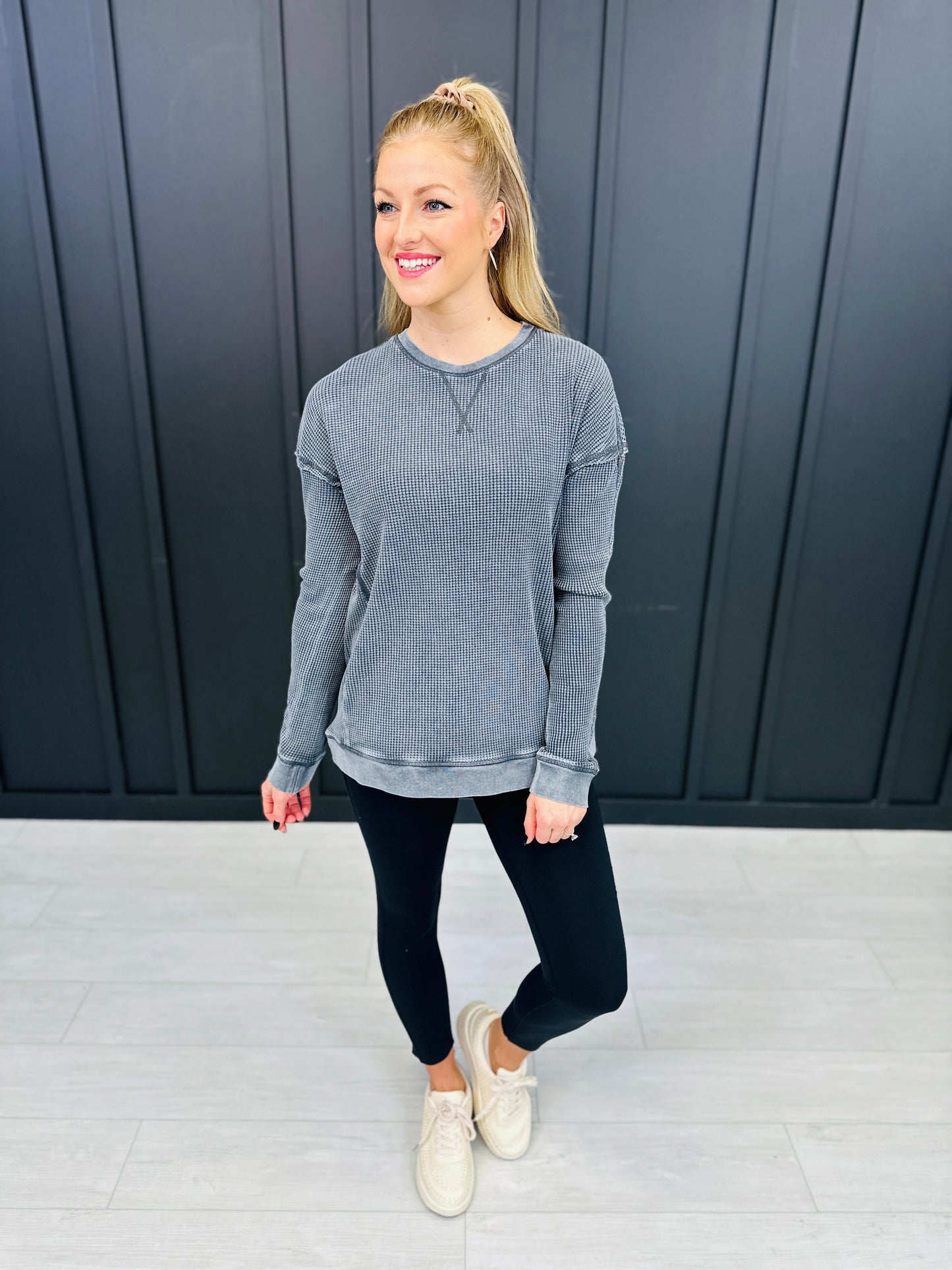 REG/CURVY Seen Here First Top