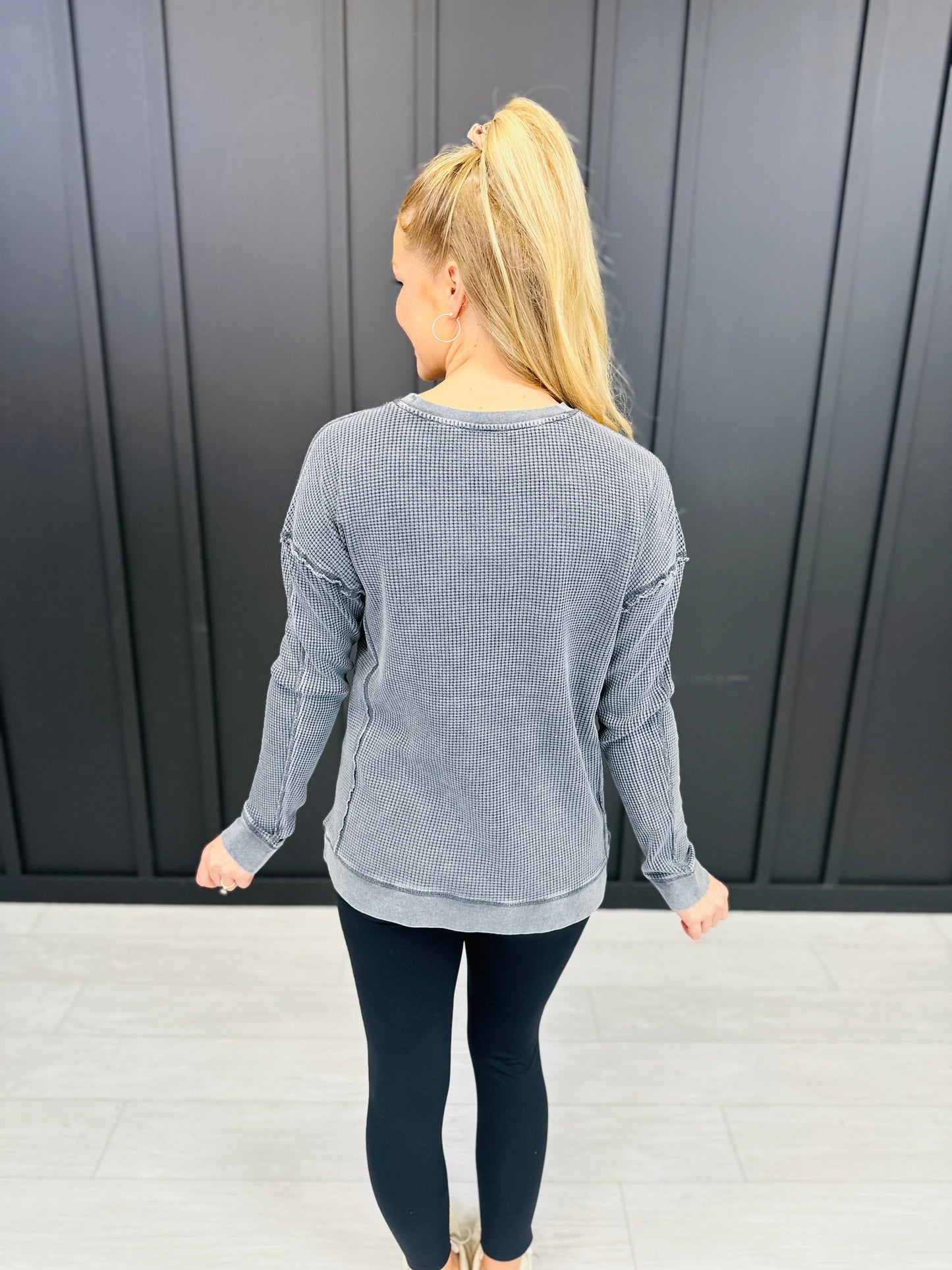 REG/CURVY Seen Here First Top
