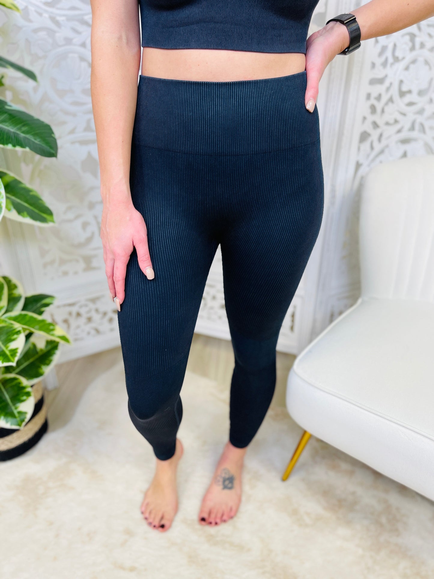 Love Me Back Leggings