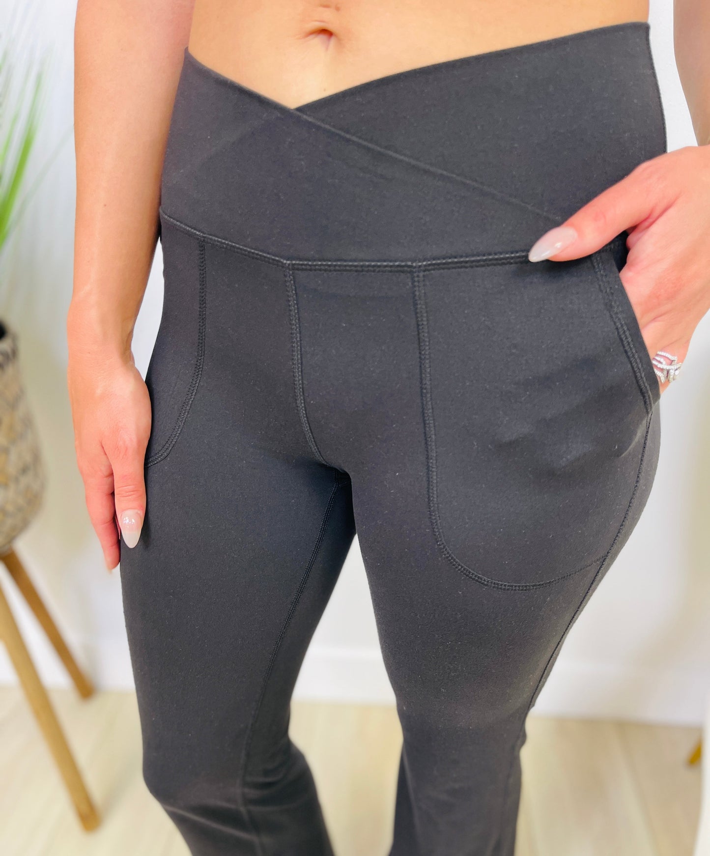 RESTOCK!! DOORBUSTER! PLUS/REG CROSS OVER WAISTBAND Yoga Pants-Multiple Colors!