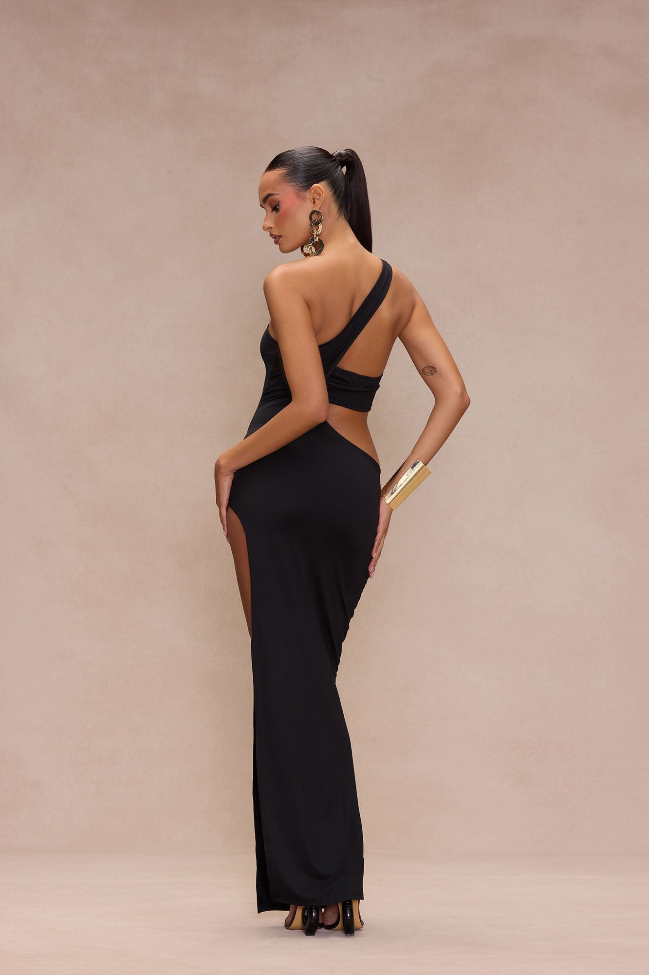 Trophy Girl Maxi Dress - Black