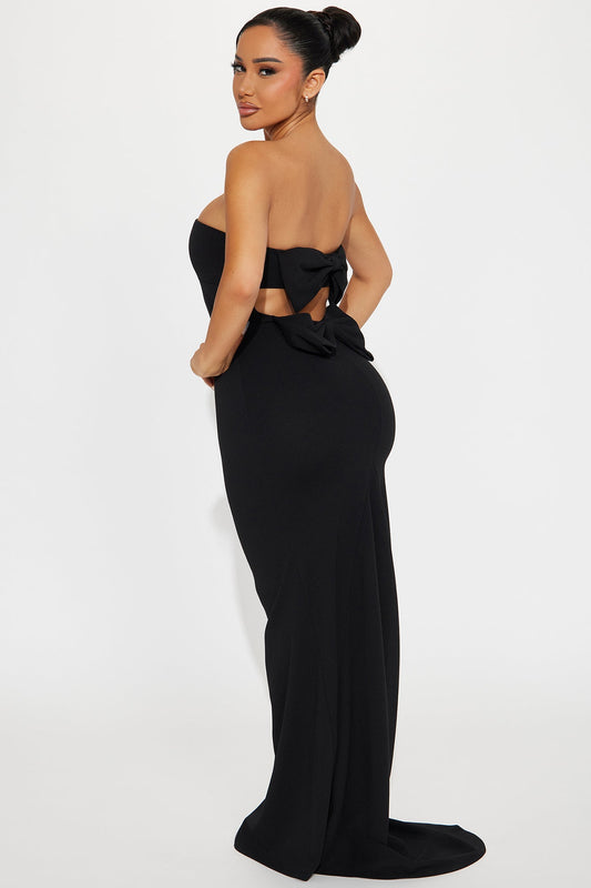 Carried Away Crepe Knit Gown - Black