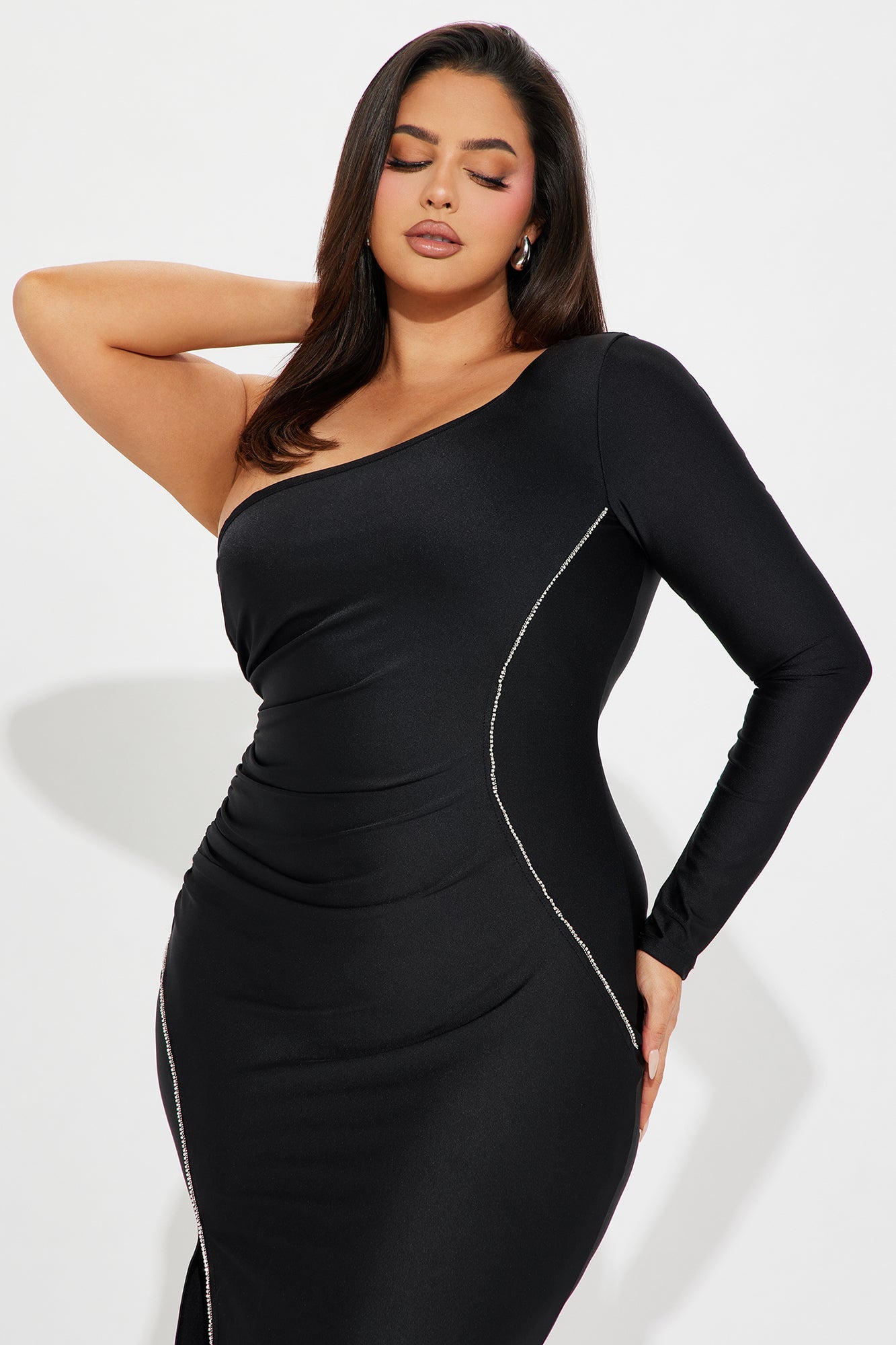 True Elegance Maxi Dress - Black