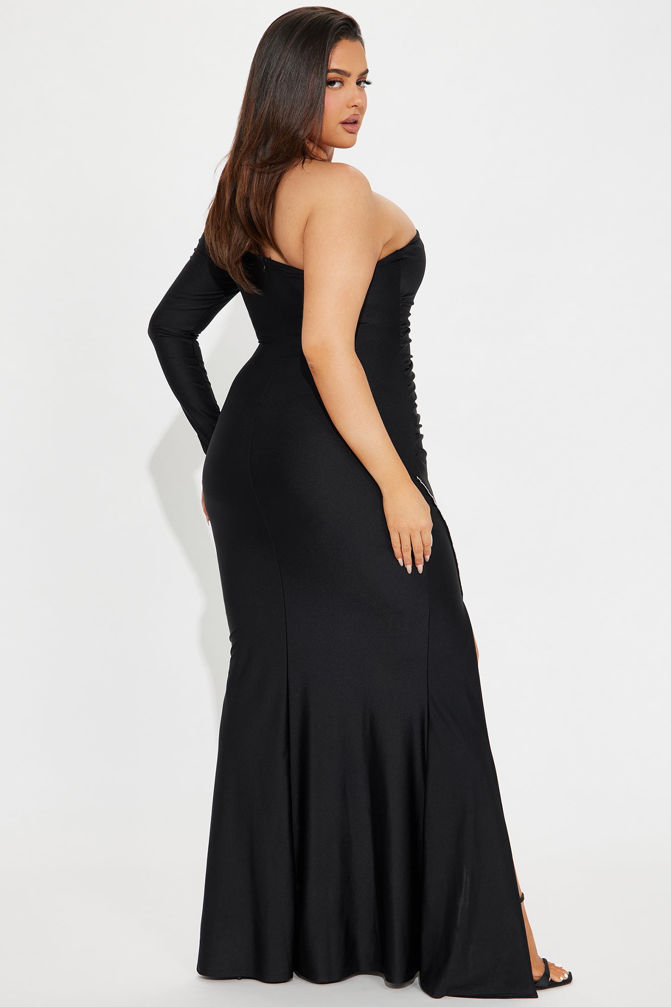 True Elegance Maxi Dress - Black