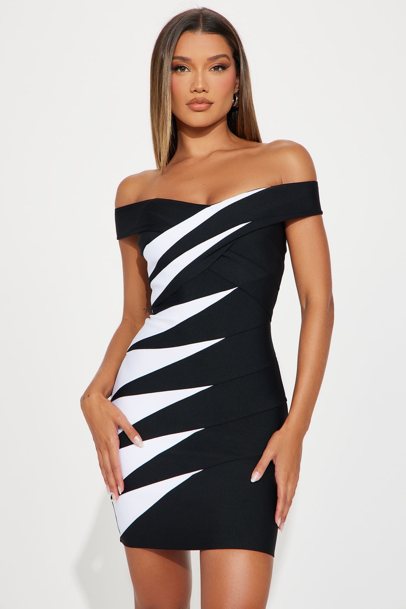 Aliah Bandage Mini Dress - Black/White