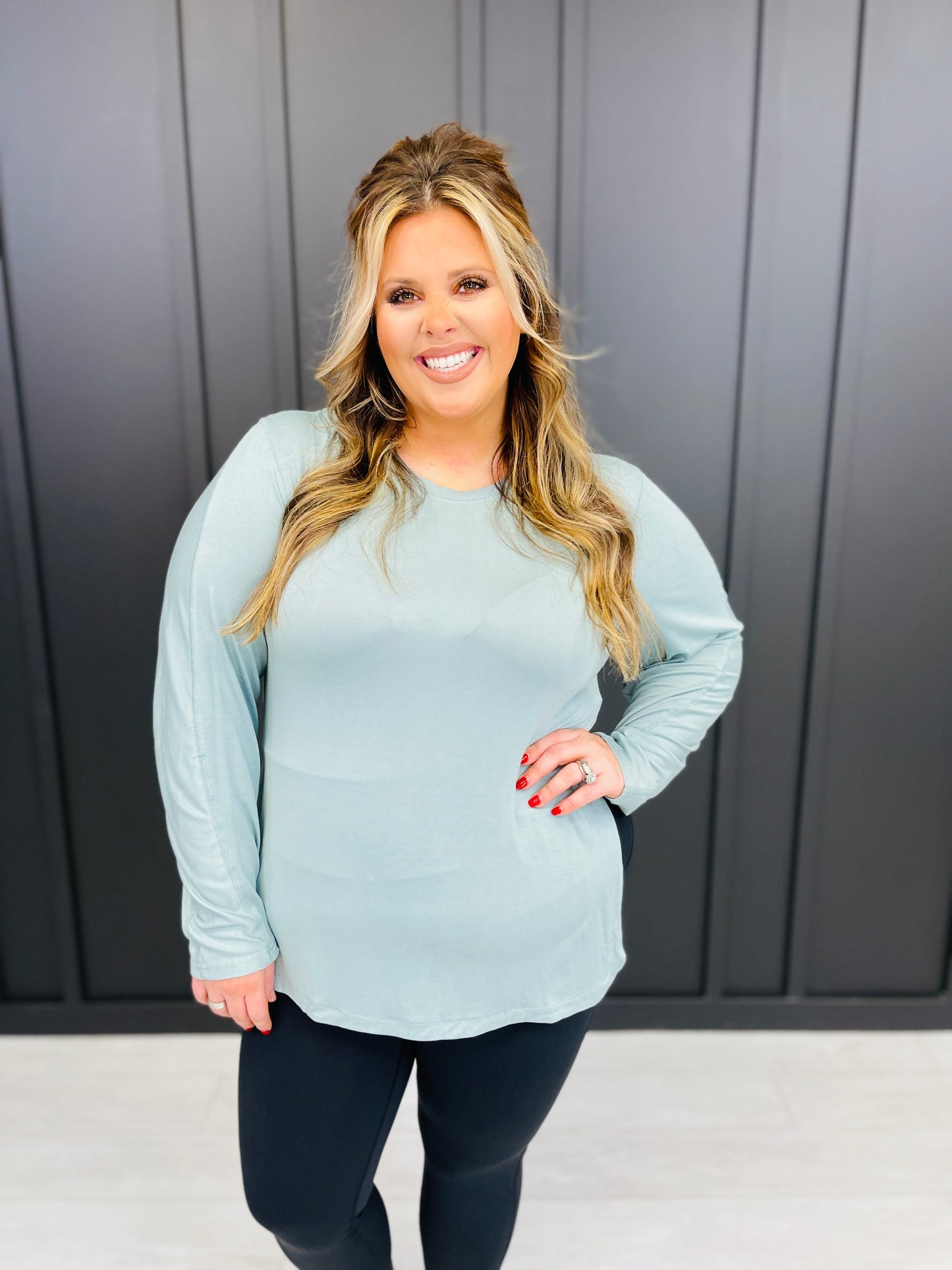 REG/CURVY Ideal Vision Top- Multiple Colors!