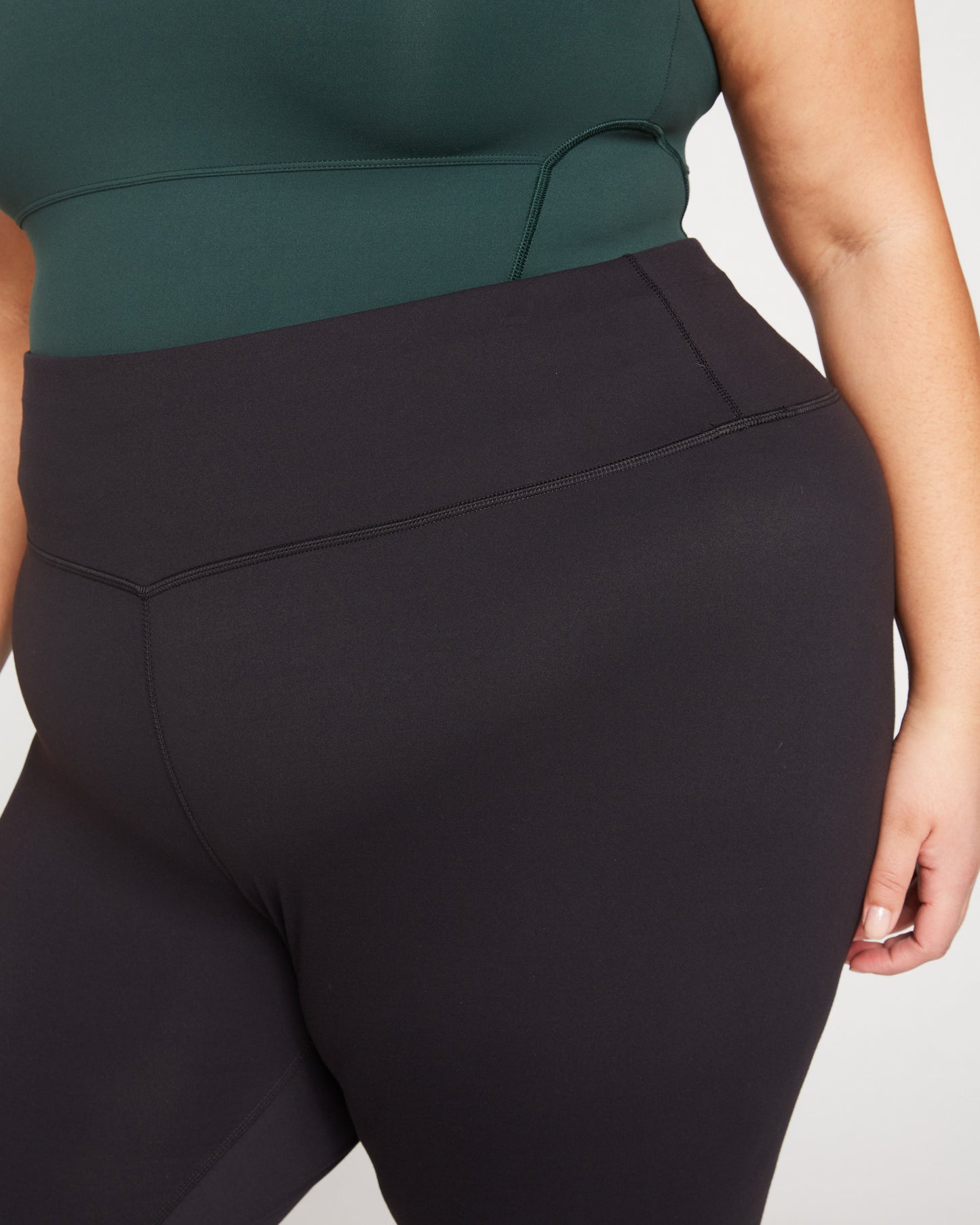 Next-to-Naked Cropped Legging - Black