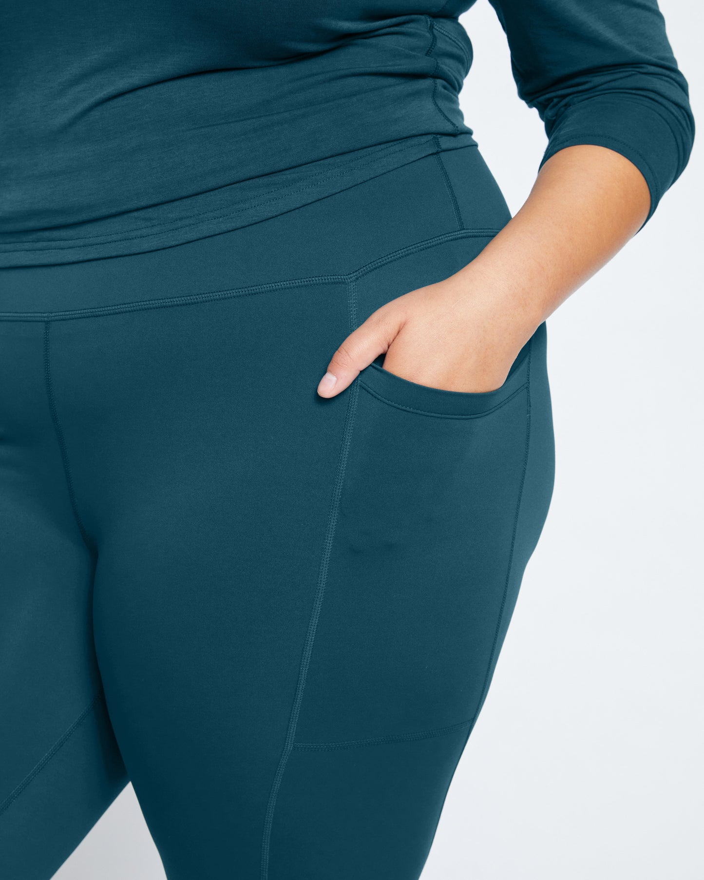 Next-to-Naked Pocket Legging - Deep Sea