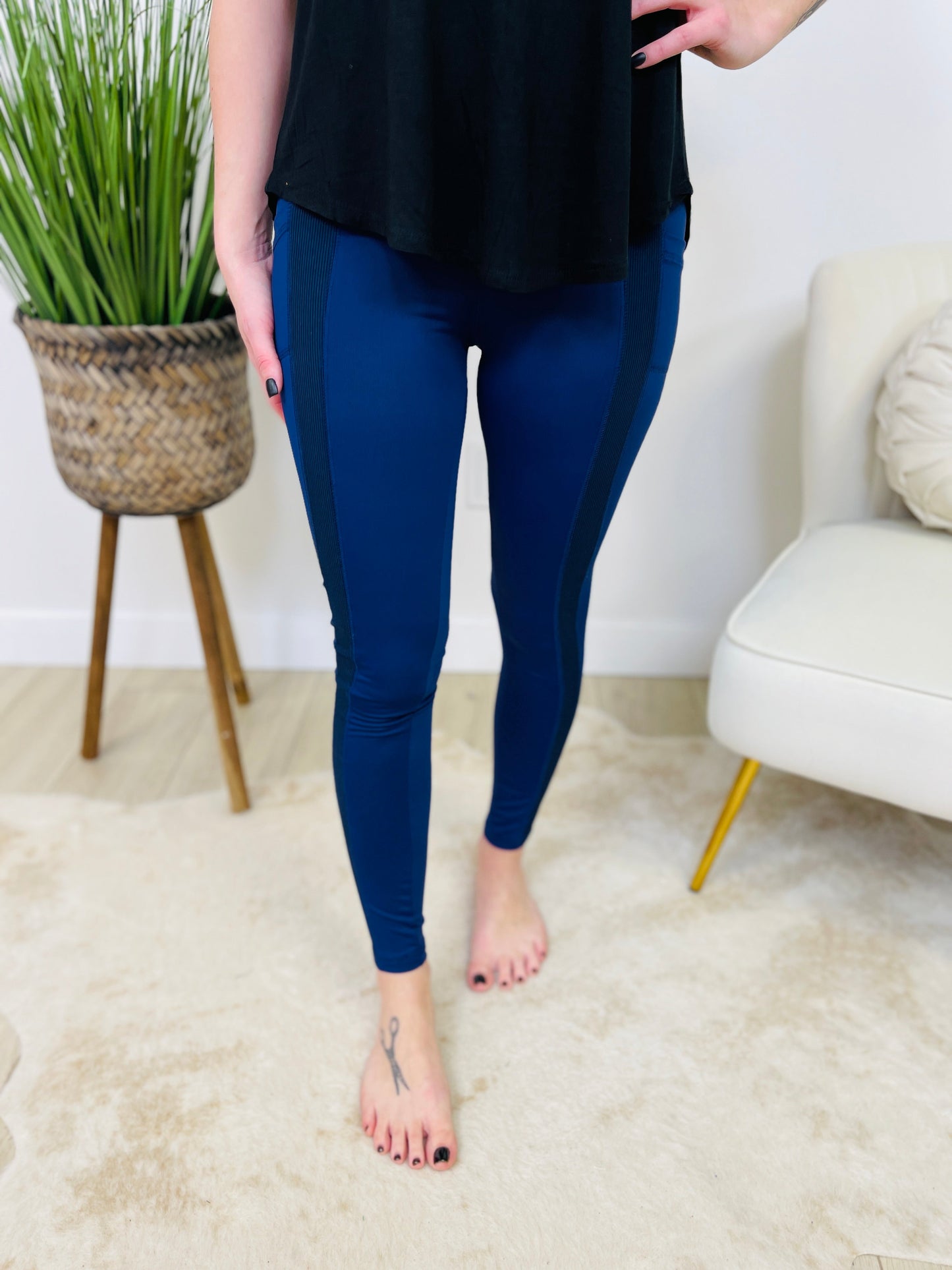 PLUS/REG Sweet Coincidence Leggings In Navy